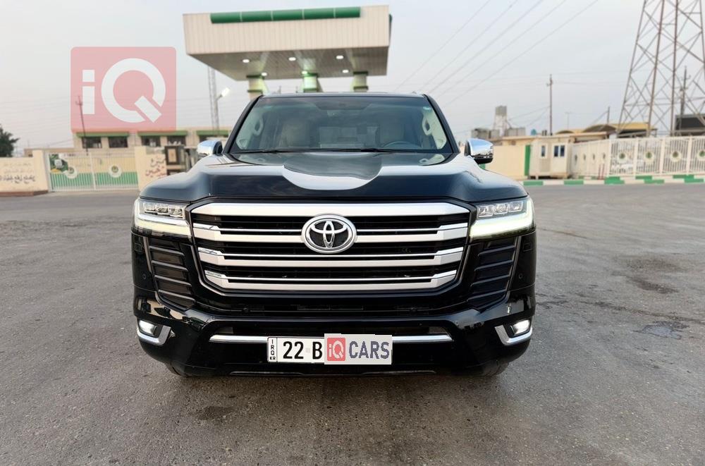 تويوتا لاندكروزر